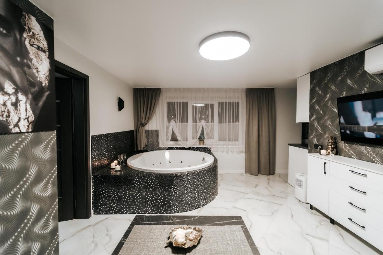 Kiss Apartment Šilutė Zewnętrze zdjęcie