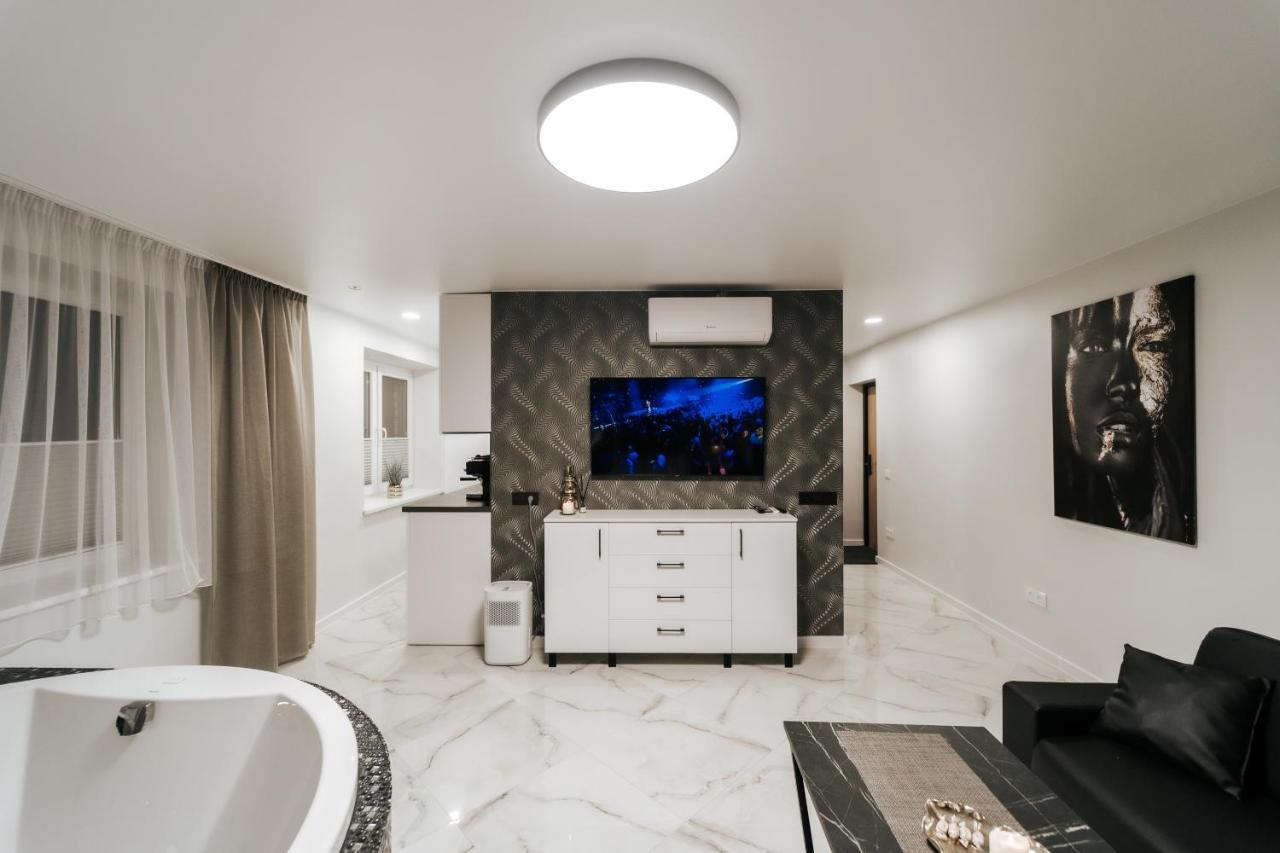 Kiss Apartment Šilutė Zewnętrze zdjęcie
